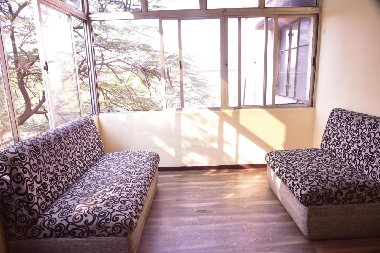 Hotel Drishti Inn Khāpri Екстериор снимка